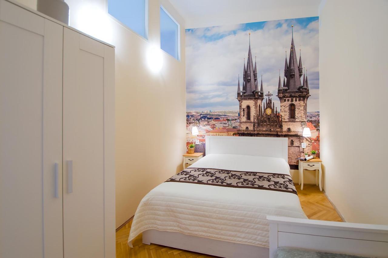City Center Apartment Legerova Praag Buitenkant foto