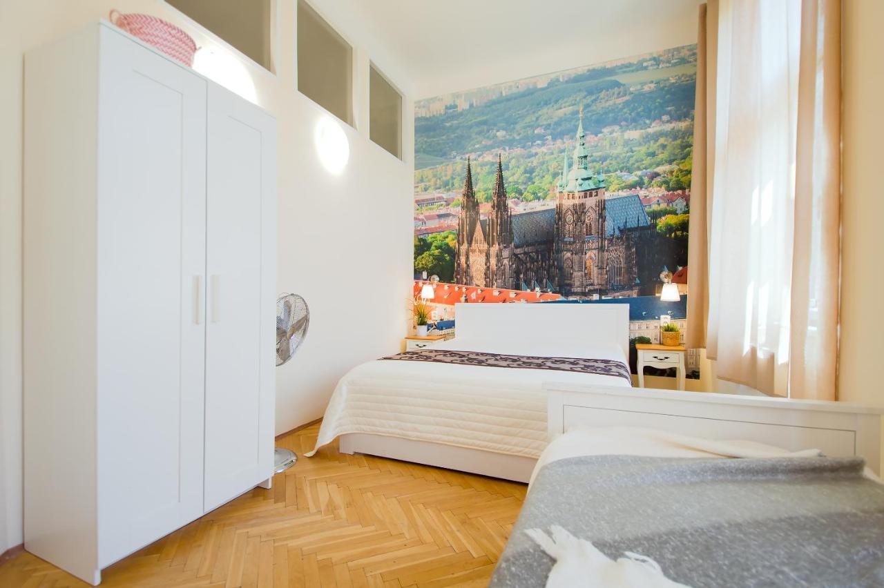City Center Apartment Legerova Praag Buitenkant foto